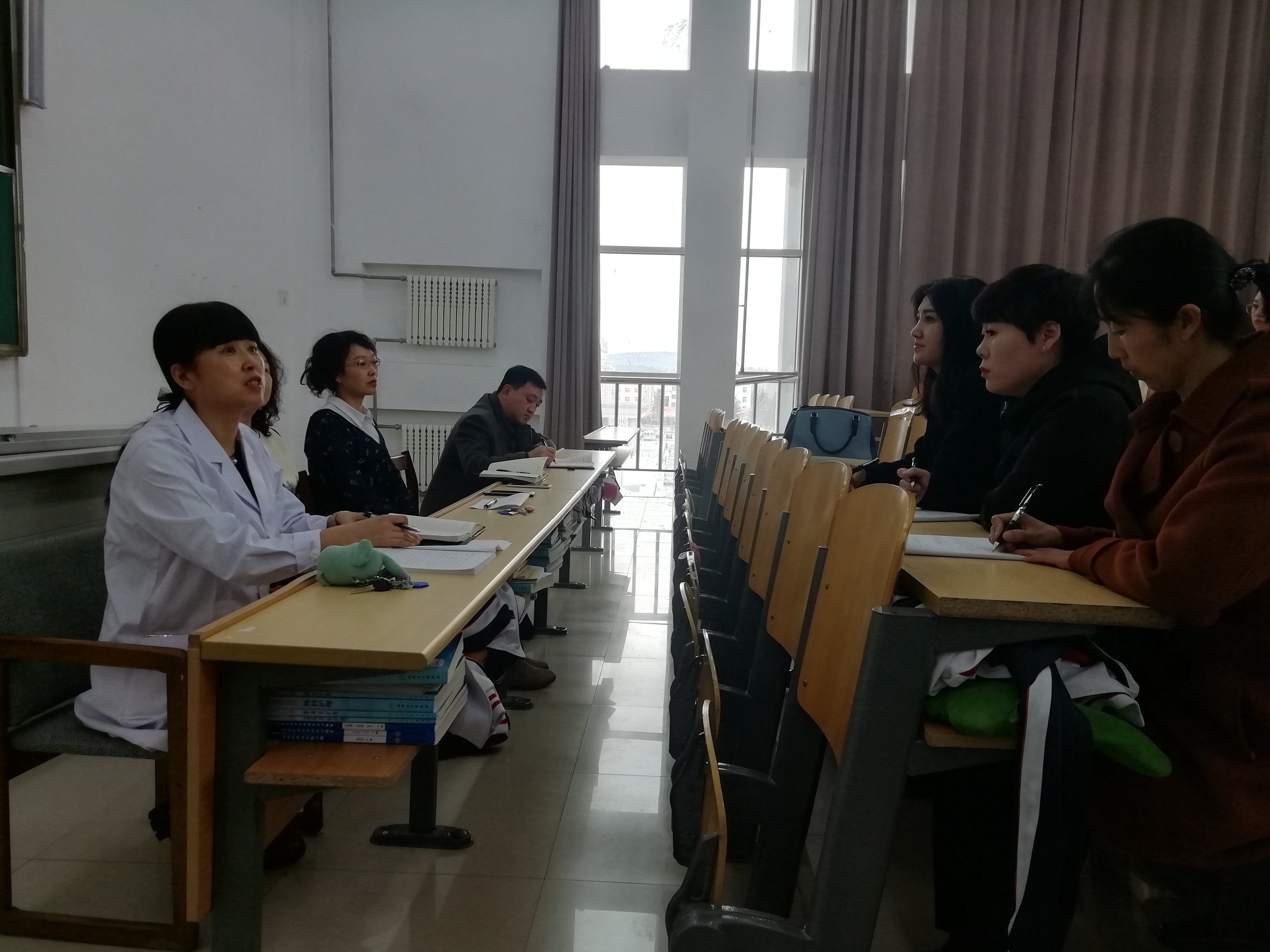 醫(yī)學(xué)技術(shù)學(xué)院新學(xué)期工作會議