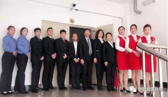 內(nèi)強(qiáng)素質(zhì)_持續(xù)發(fā)力——旅游專業(yè)教學(xué)團(tuán)隊(duì)建設(shè)水平不斷提升 內(nèi)強(qiáng)素質(zhì)_持續(xù)發(fā)力——旅游專業(yè)教學(xué)團(tuán)隊(duì)建設(shè)水平不斷提升