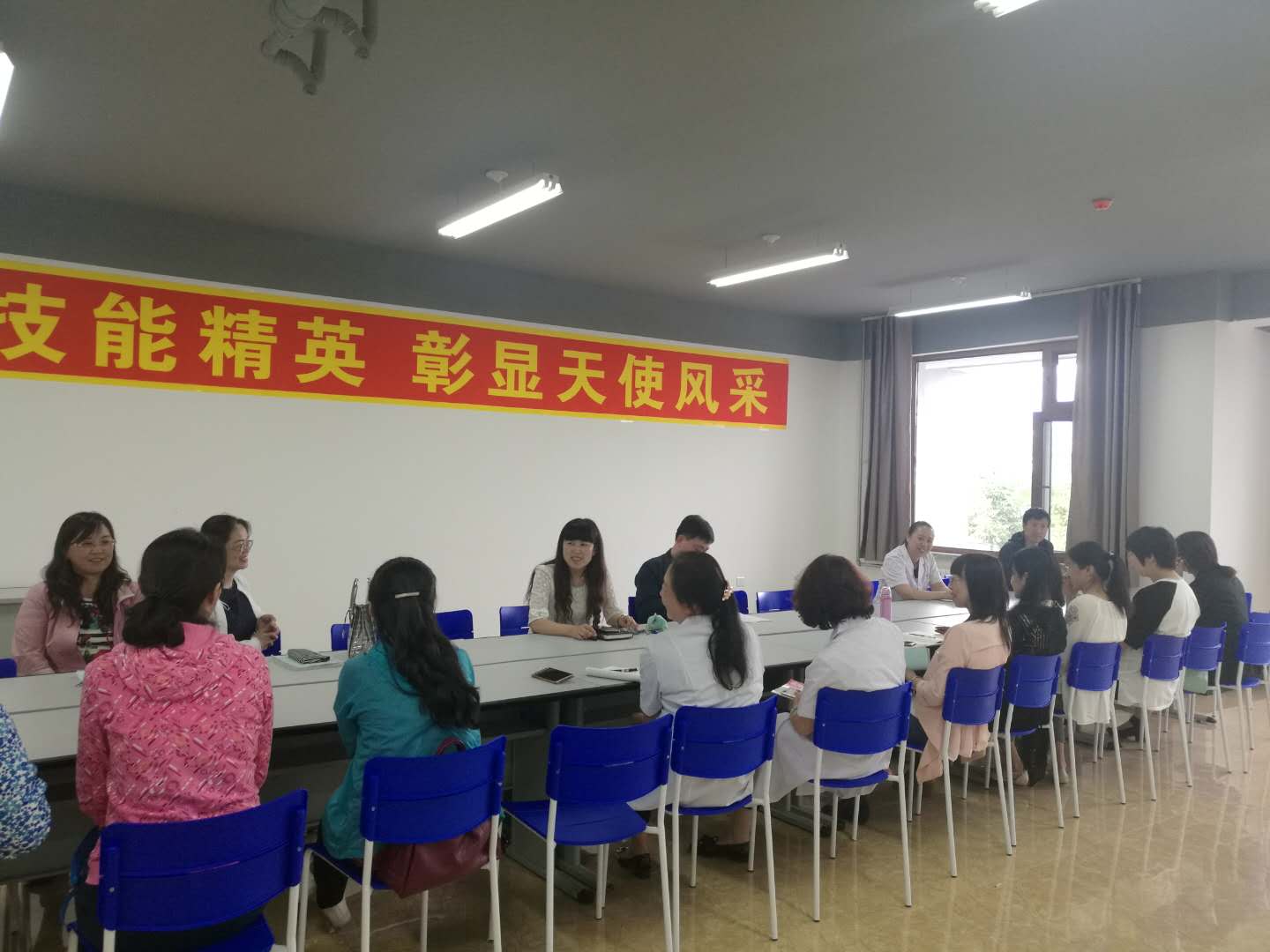 醫(yī)學(xué)技術(shù)學(xué)院開(kāi)展期末聽(tīng)評(píng)課活動(dòng) 醫(yī)學(xué)技術(shù)學(xué)院開(kāi)展期末聽(tīng)評(píng)課活動(dòng)