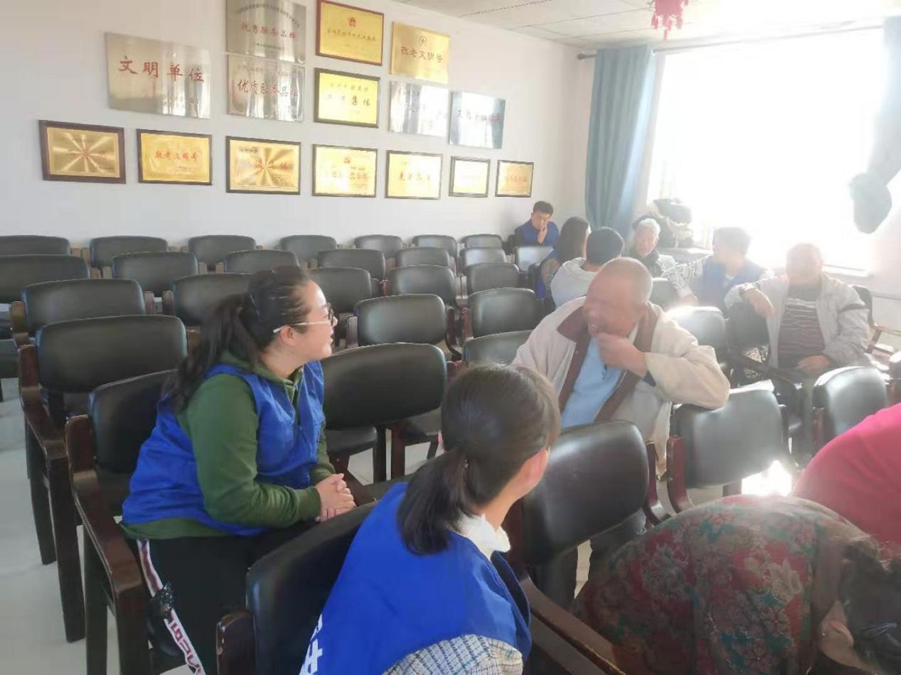 醫(yī)學(xué)技術(shù)學(xué)院開展敬老院慰問活動 醫(yī)學(xué)技術(shù)學(xué)院開展敬老院慰問活動