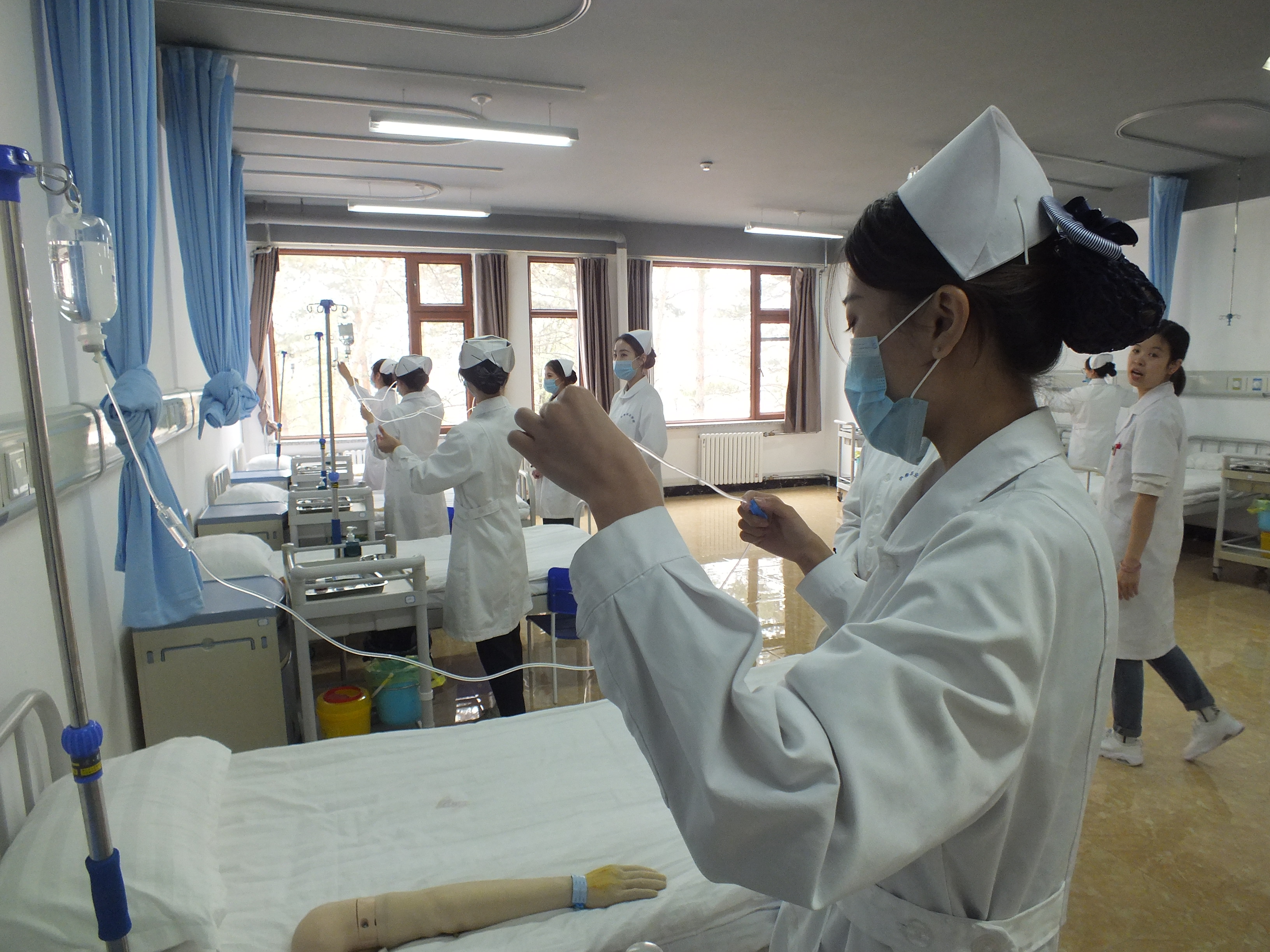 伊春職業(yè)學(xué)院2019年職業(yè)教育活動周首屆“校園開放日”隆重開幕