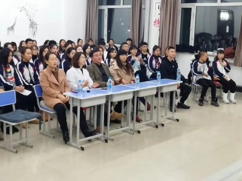 醫(yī)學(xué)檢驗專業(yè)學(xué)生見習(xí)匯報會 醫(yī)學(xué)檢驗專業(yè)學(xué)生見習(xí)匯報會