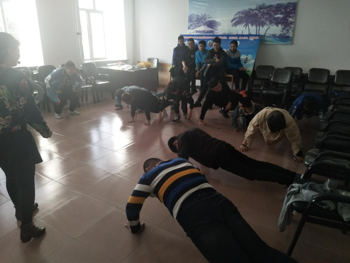 馬克思主義公共學(xué)院組織全體預(yù)科生開(kāi)展心理團(tuán)建活動(dòng)